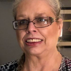 Meet your Posher, Linda